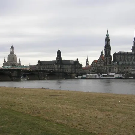 Affittacamere Zu Altpieschen Dresda